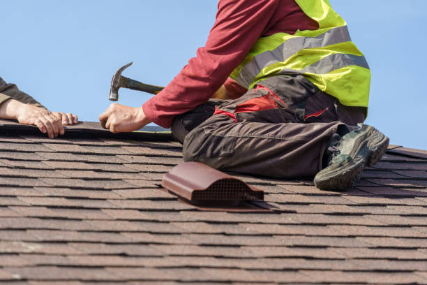 Best Commercial Roofing Services  in Klamath Falls, OR